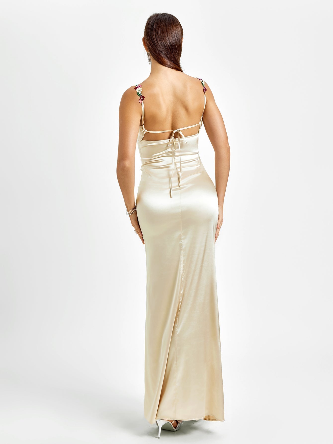 Rosa Satin Gown | Elegant Maxi Klänning